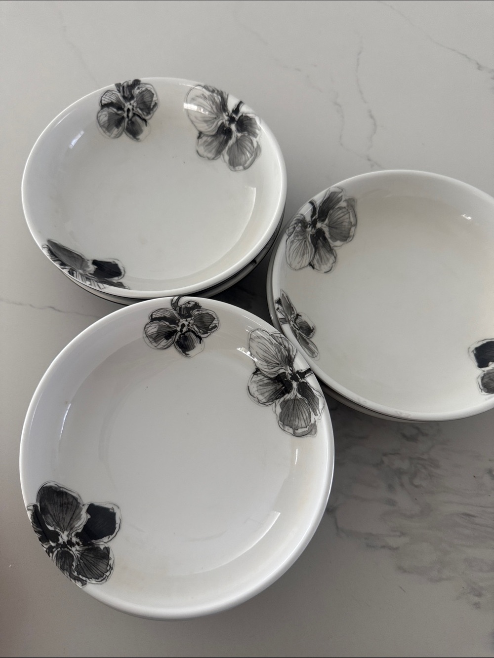 White Floral melamine Serving Bowls - Set of 6